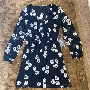 NWT!  EXPRESS Floral Fit Flare Dress in Black/Gold/White.